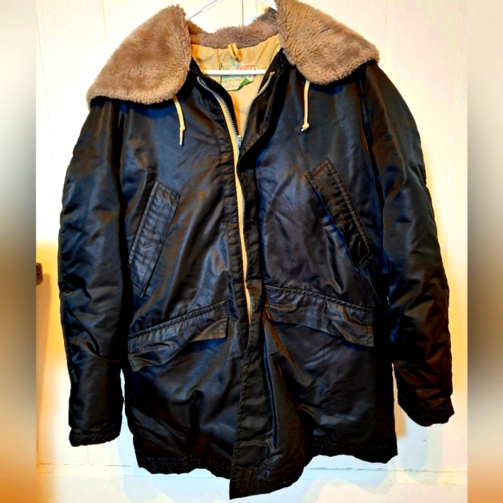 Vintage Black Military Field Coat Down Filled Size Large Very Good Condition